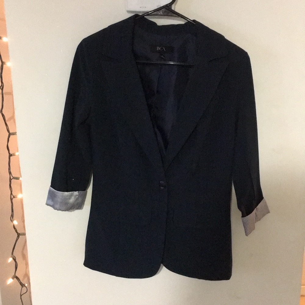 Navy blazer with pinstriped cuffs